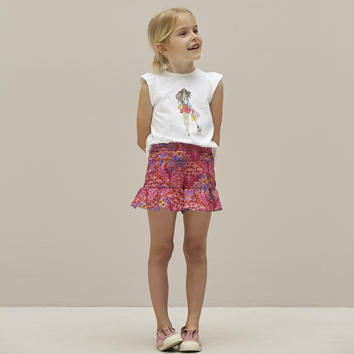 Graphic Print Ruffle Sleeve T-Shirt & Shorts