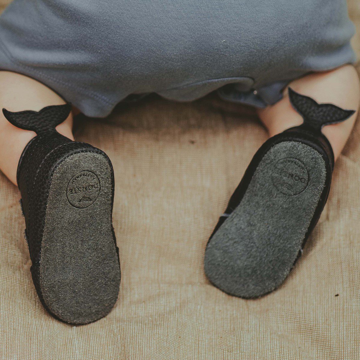 Levin | Petrol Grain Leather