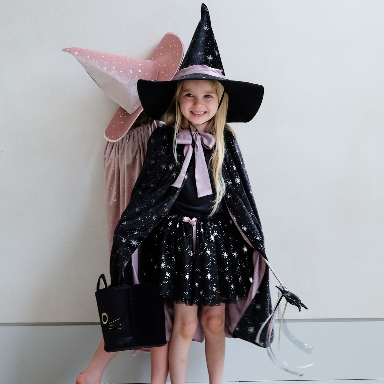 Agatha Velvet Witch Cape