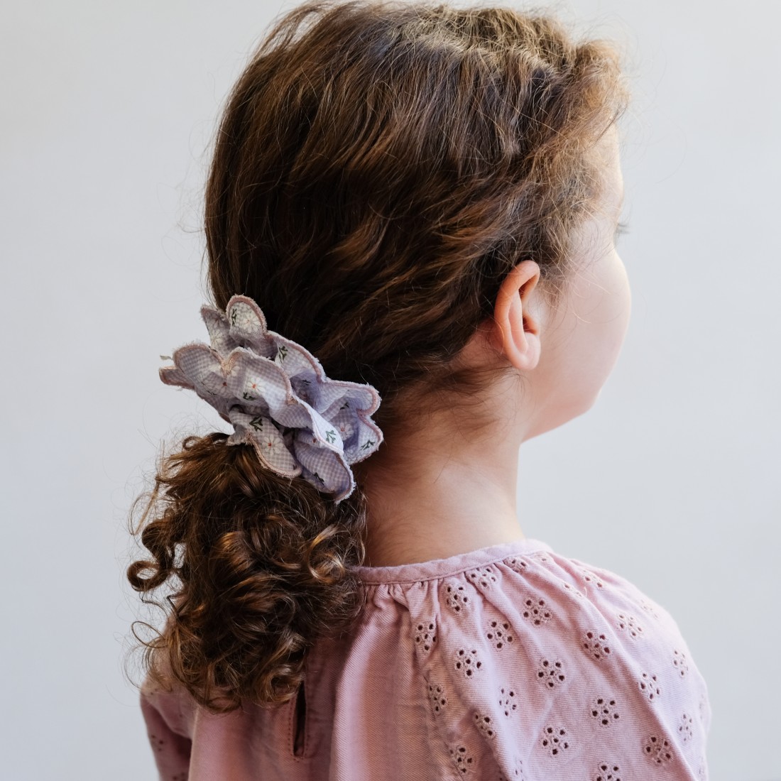 Scalloped Floral Scrunchie