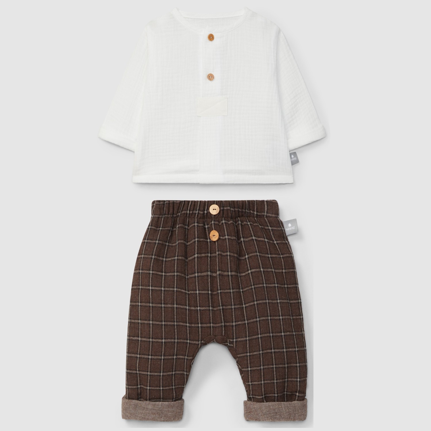 Shirt White & Pants Brown