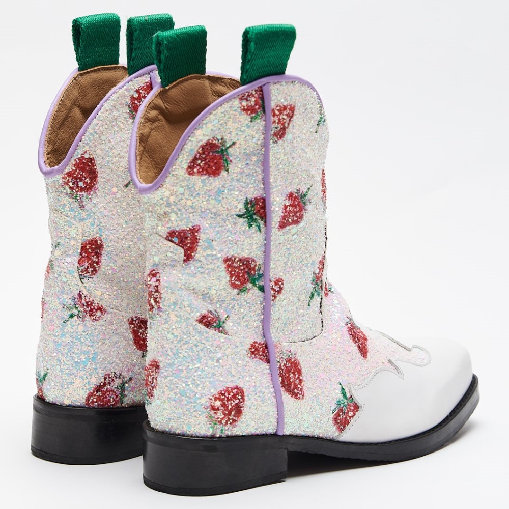 Strawberry Boot White