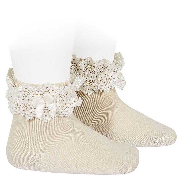 2484/4 Lace Trim Short Socks W/ Bow | Linen 304
