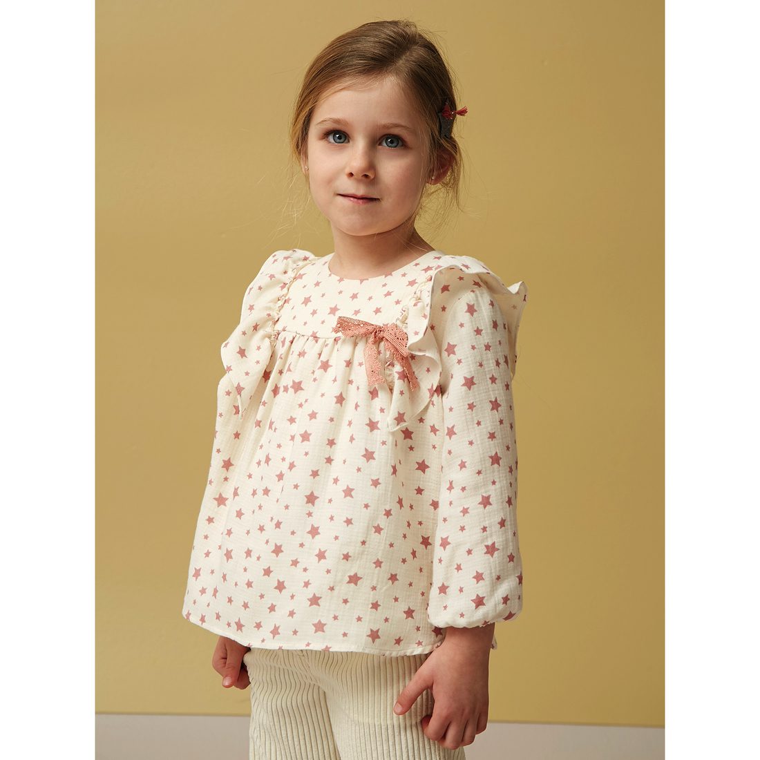 Pink Stars Blouse & Ecru Corduroy Baggy Pants