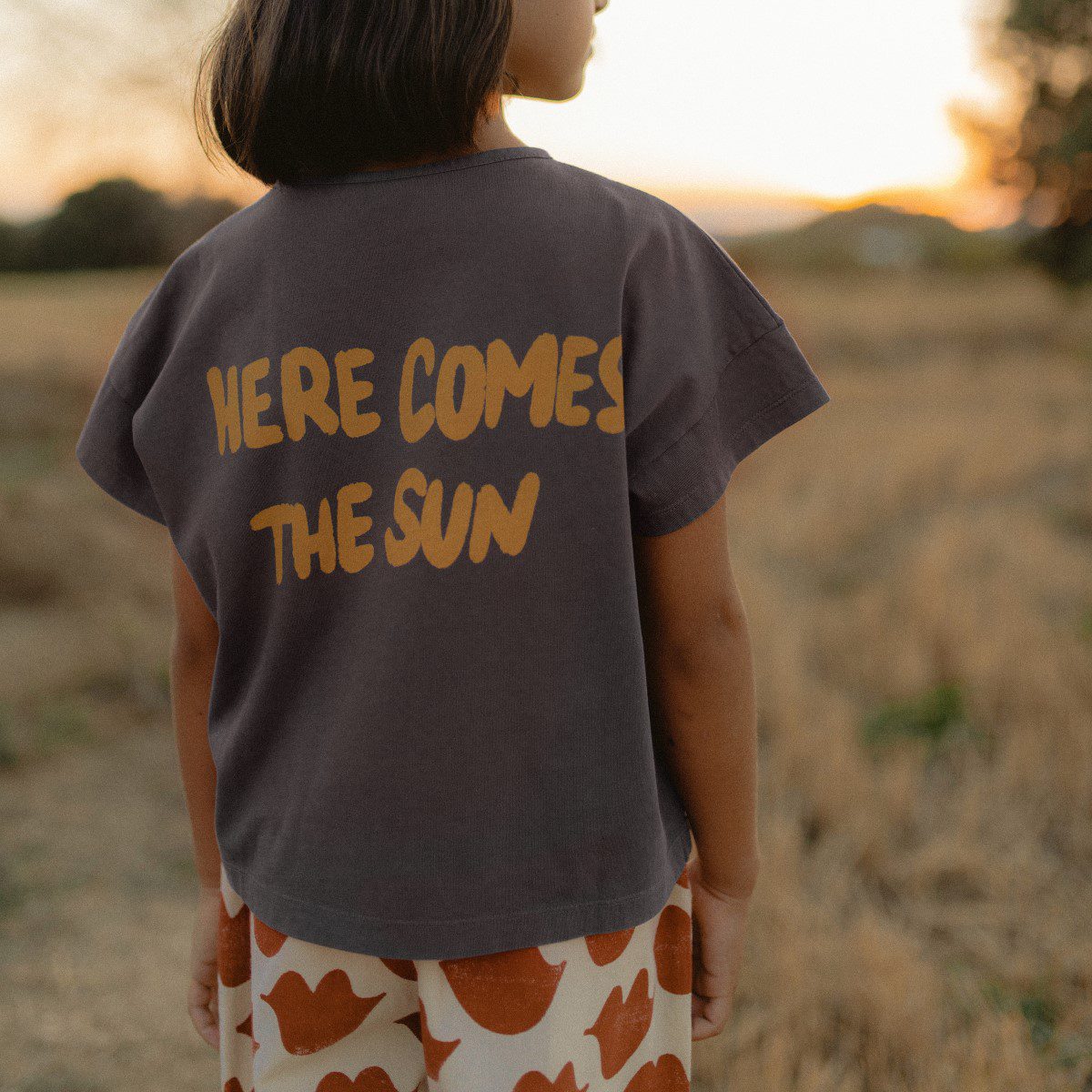 Sun Is Out Cropped T-Shirt | Vintage Grey