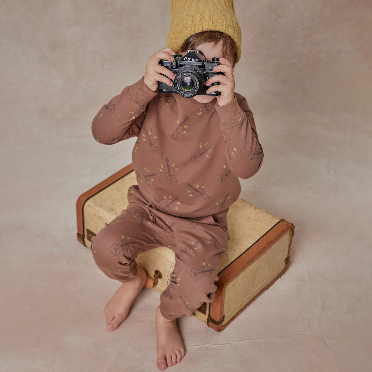 Sweatshirt & Sweatpants | Guitars