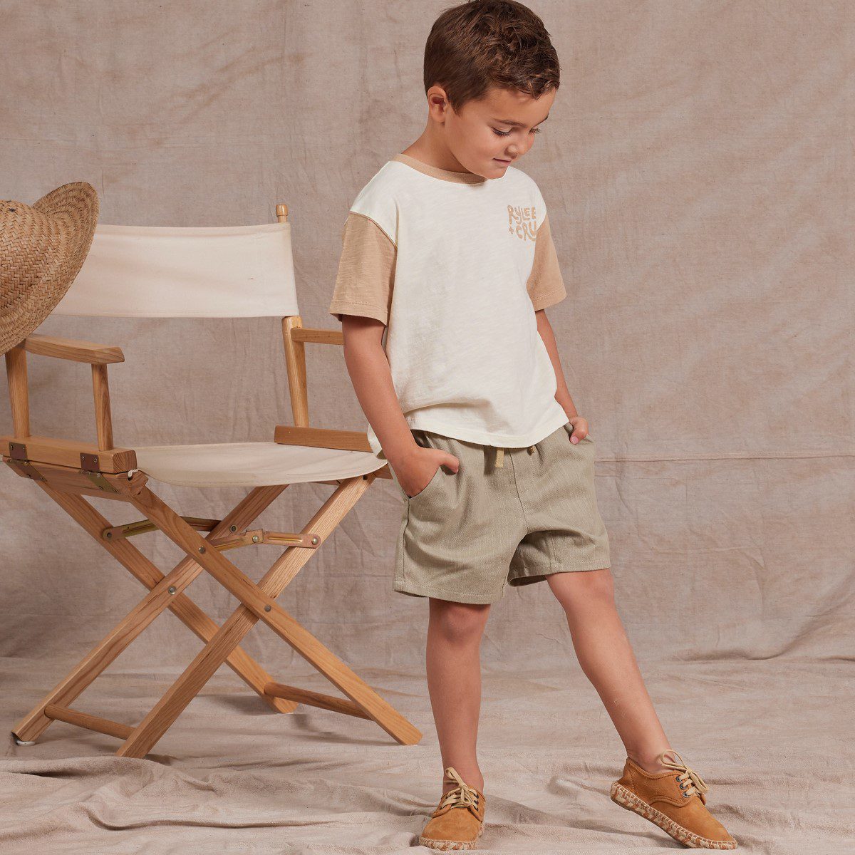 It's All Good Contrast S/S Tee & Laurel Bermuda Short