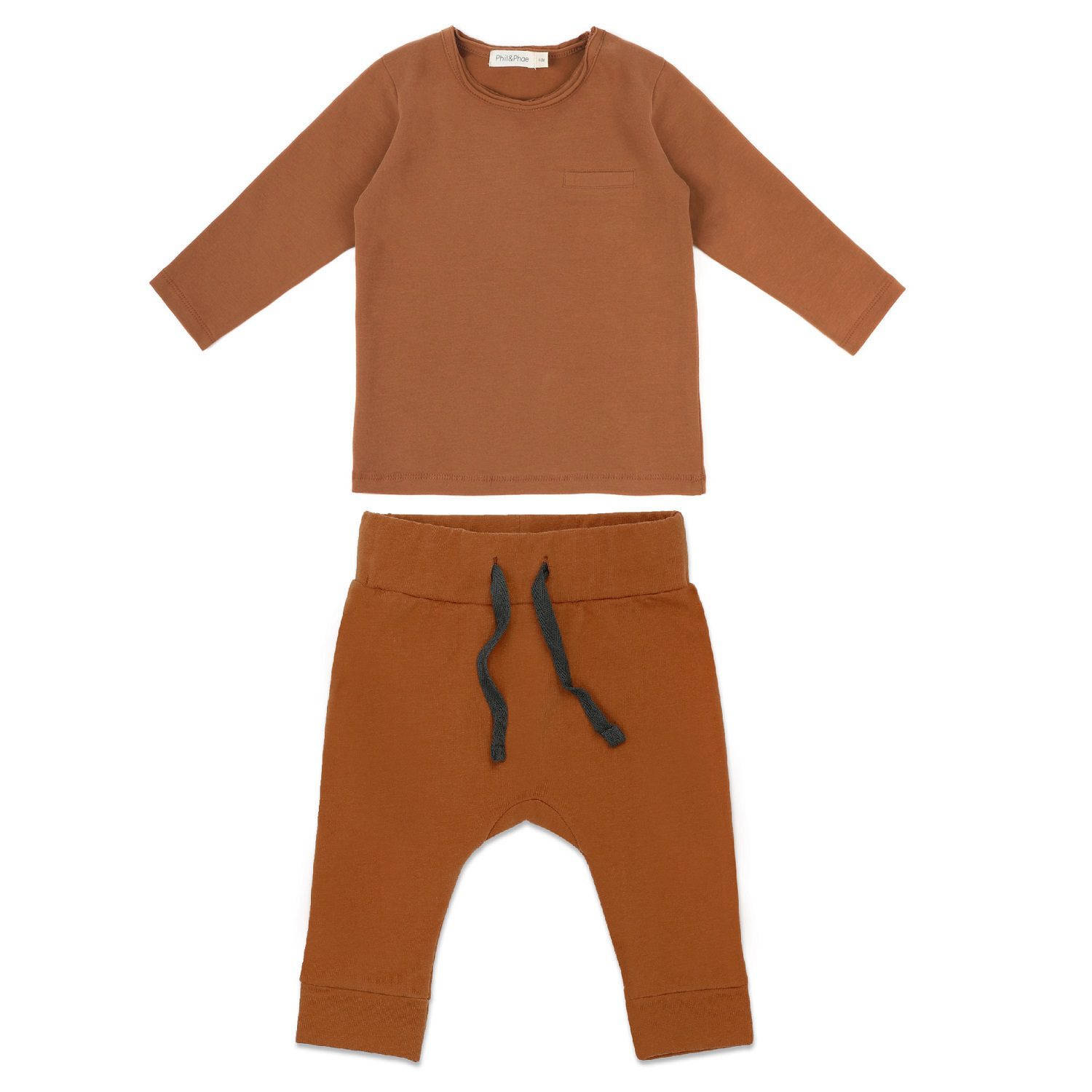 Pocket Tee & Basic Sweat Pants | Hazel