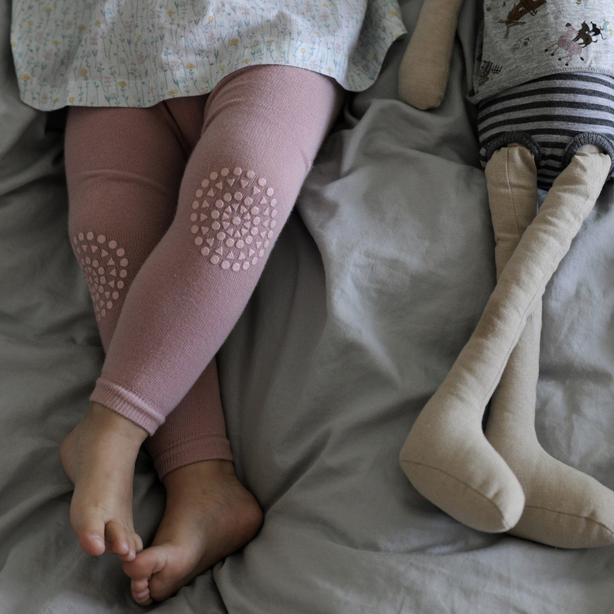 Crawling Leggings | Dusty Rose