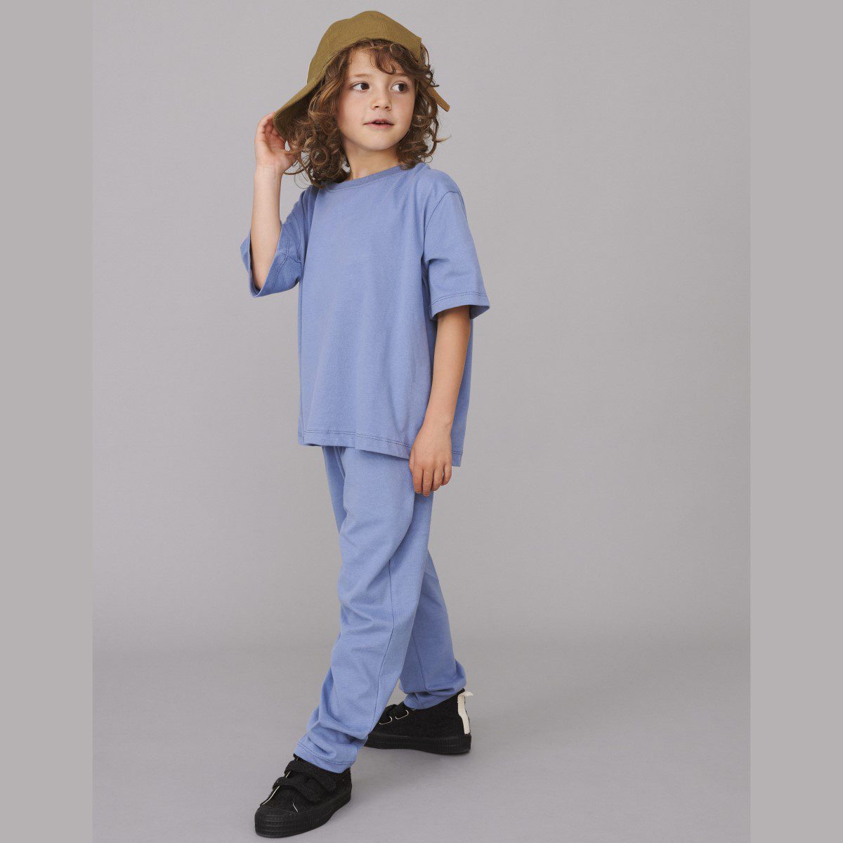 Oversized Tee & Tapered Pants | Set