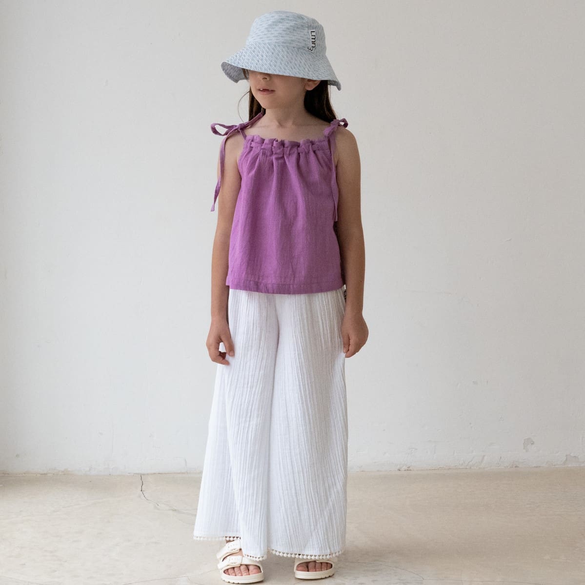 Top | African Violet