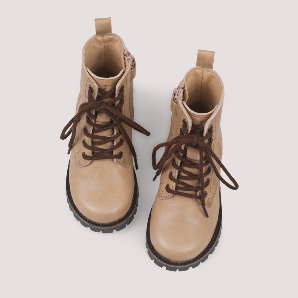 Lace Up Boots Oat
