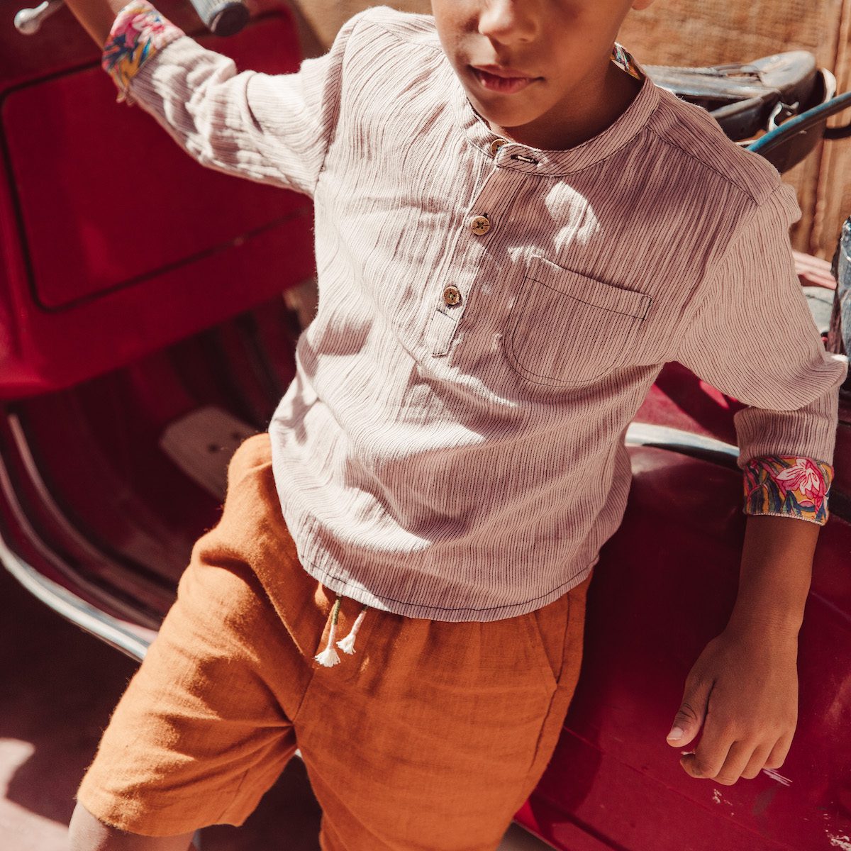 Agrume Stripes Amod Shirt & Cinnamon Obiki Bermuda