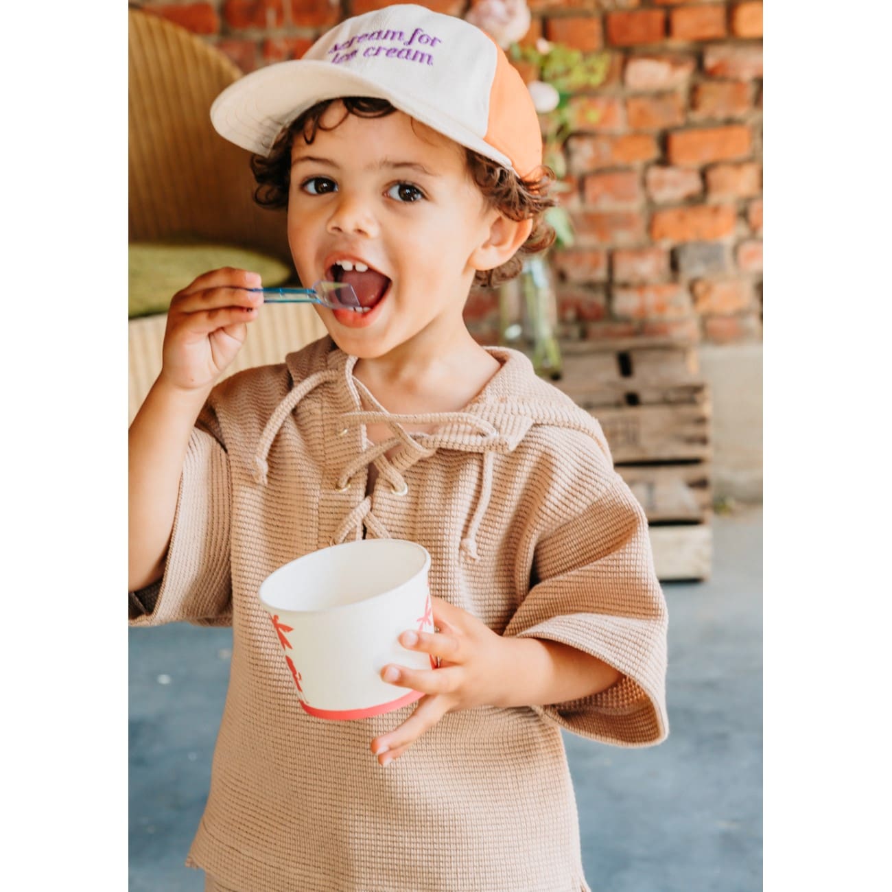 Richie Hoodie Vest & Armand Shorts  | Café Au Lait