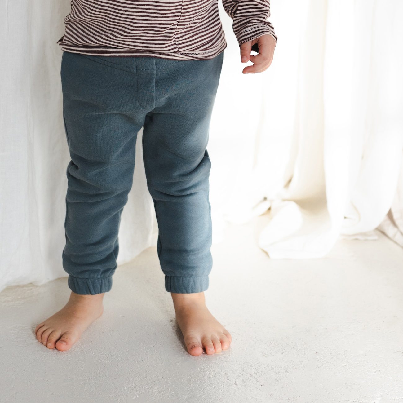 Chunky Sweater & Tapered Sweatpants | Washed Emerald