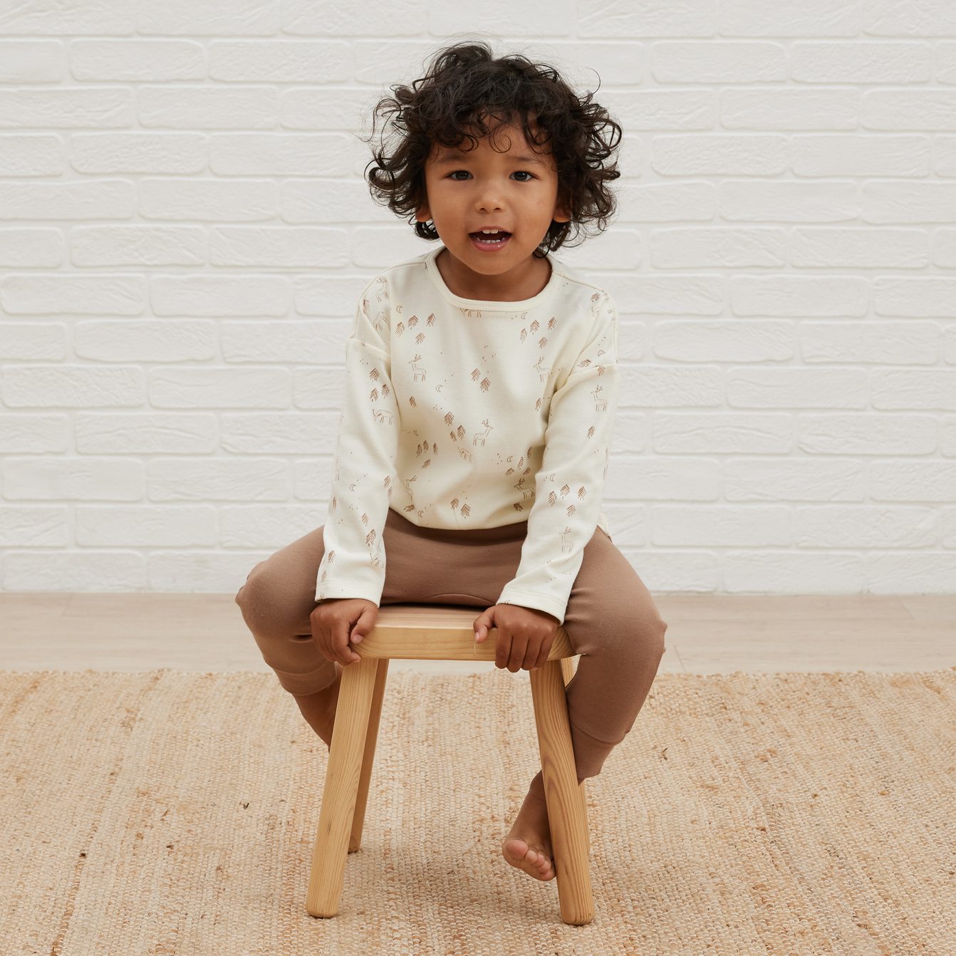 Woodland Long Sleeve Tee & Cocoa Drawstring Pant