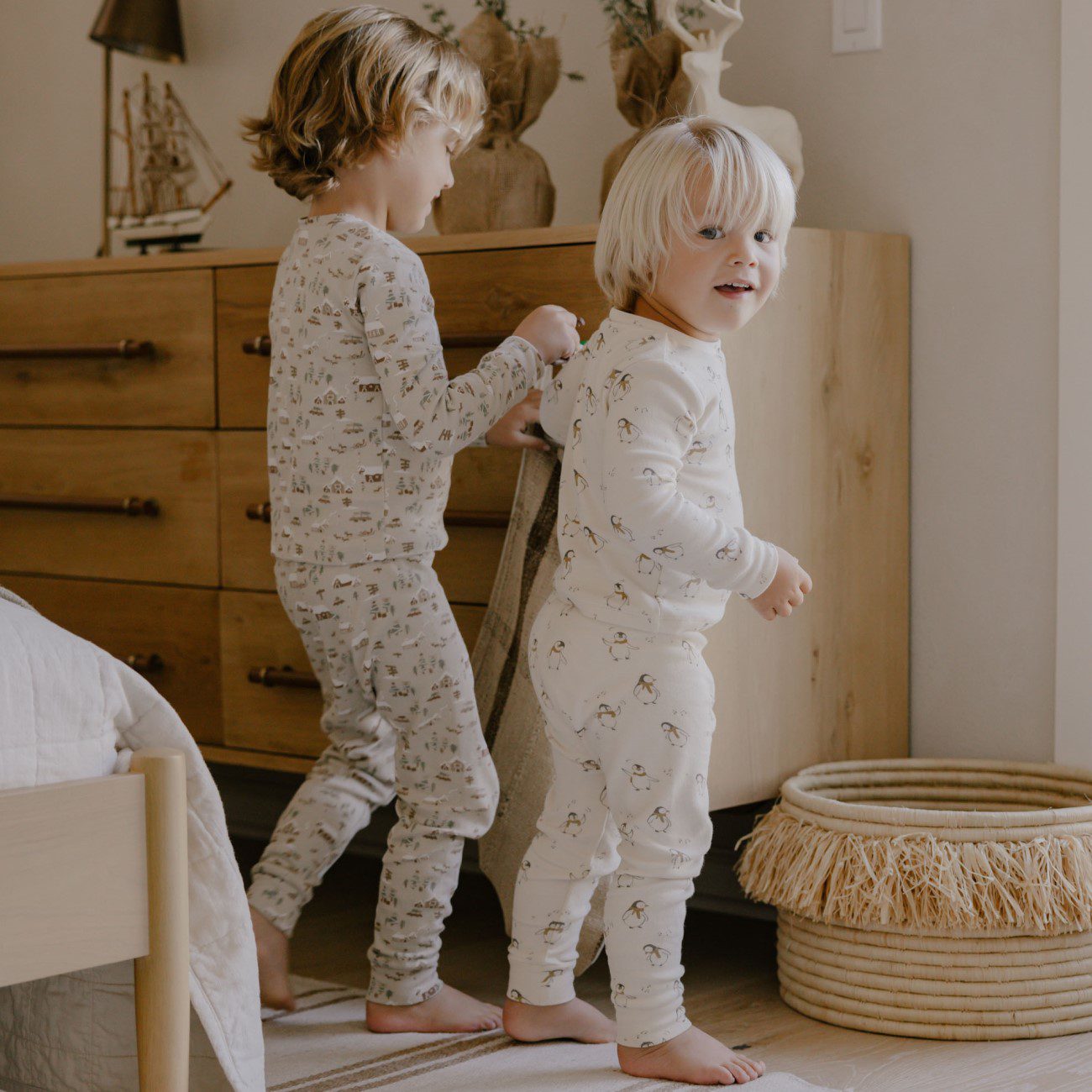 L/S Pajama Set | North Pole