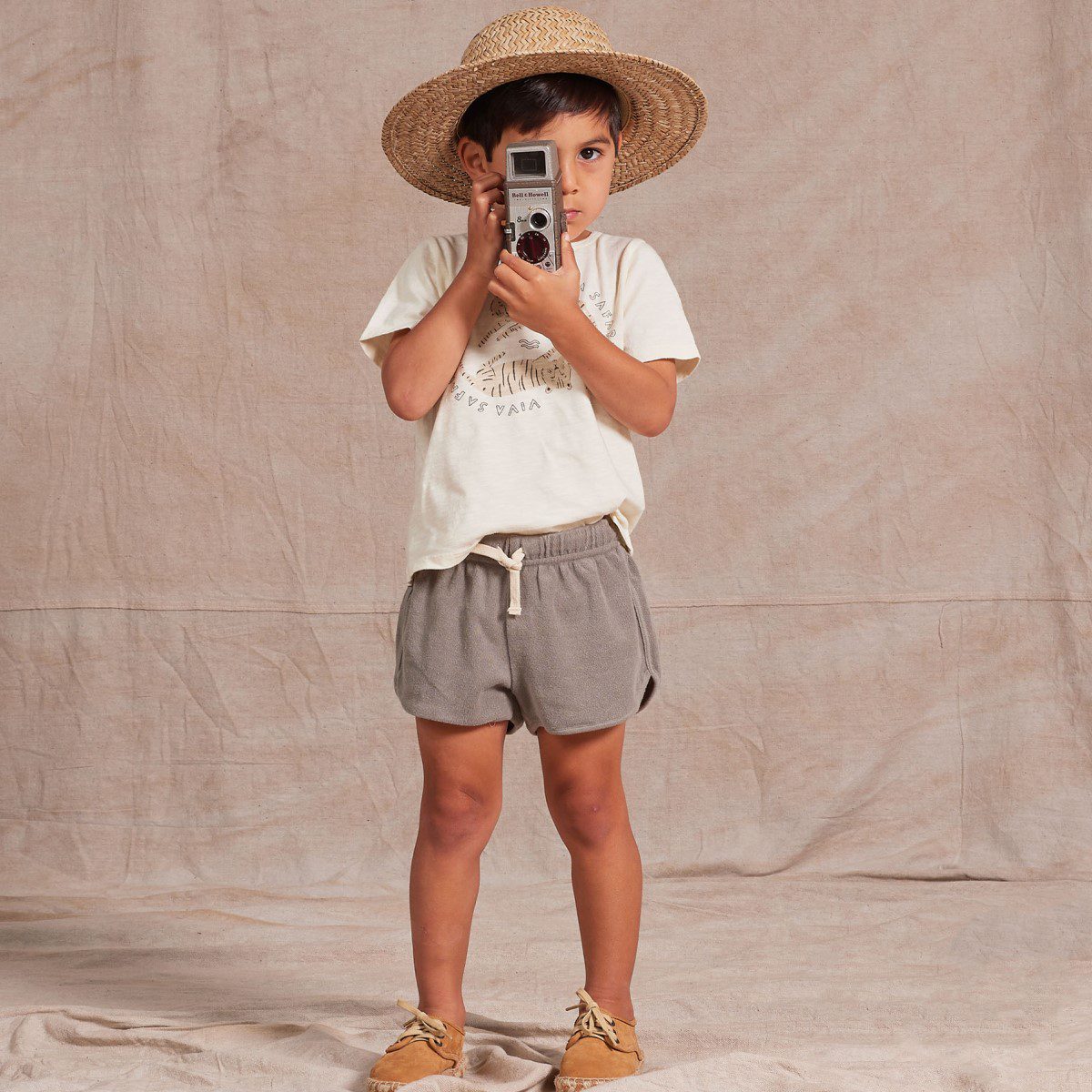 Viva Safari Basic Tee & Pool Track Shorts