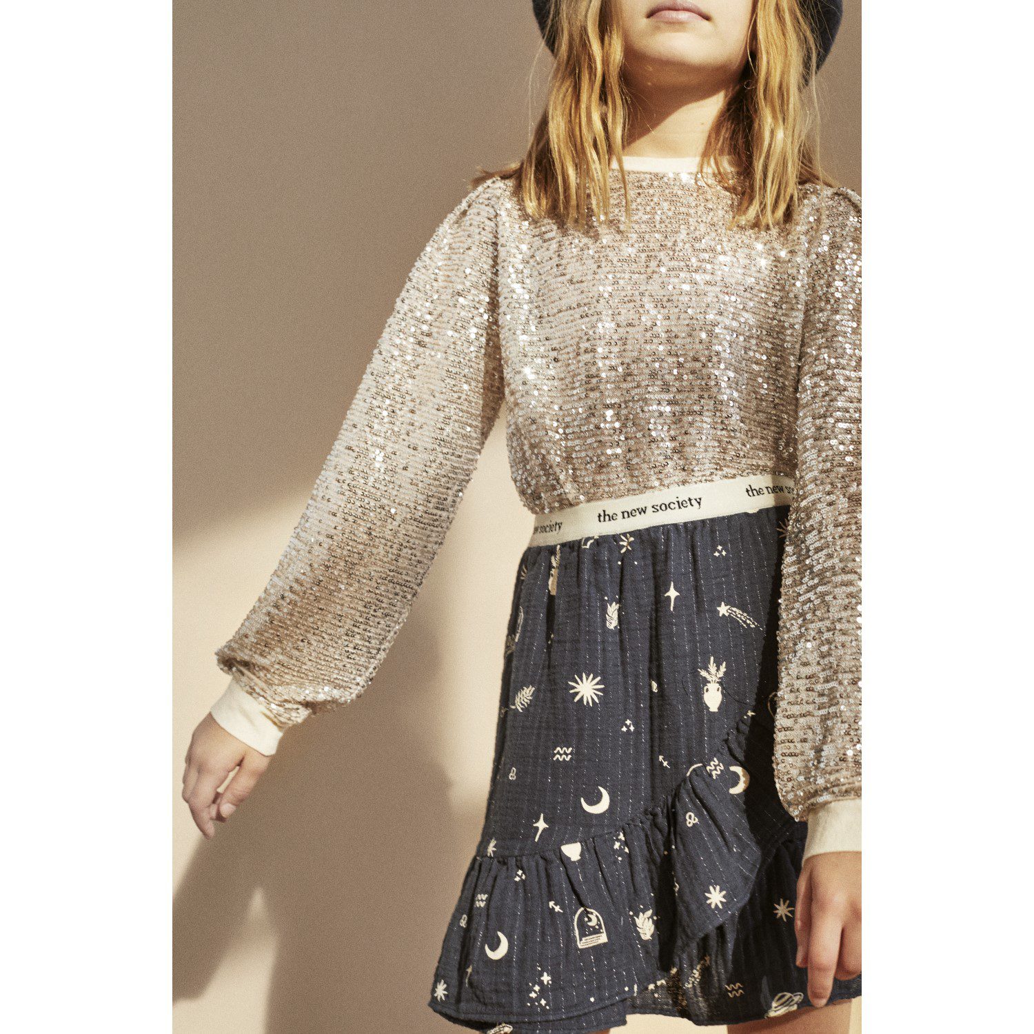 Sequins Silver Galaxy Tee & Cosmos Print Paola Skirt
