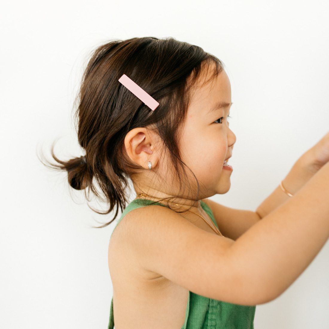 Scallop Clip | Sea Glass