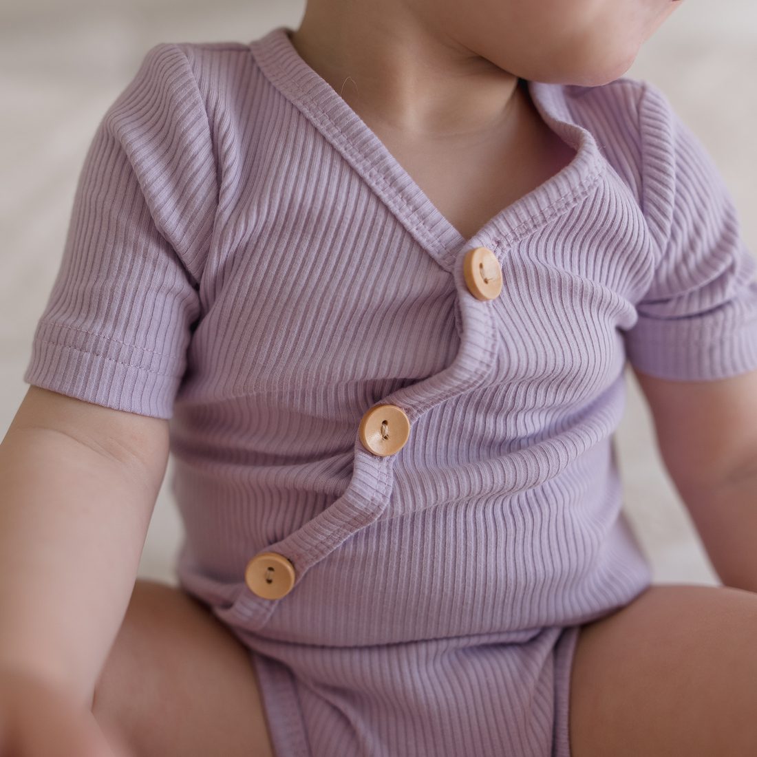 Short  Sleeve Bodysuit | Lilac