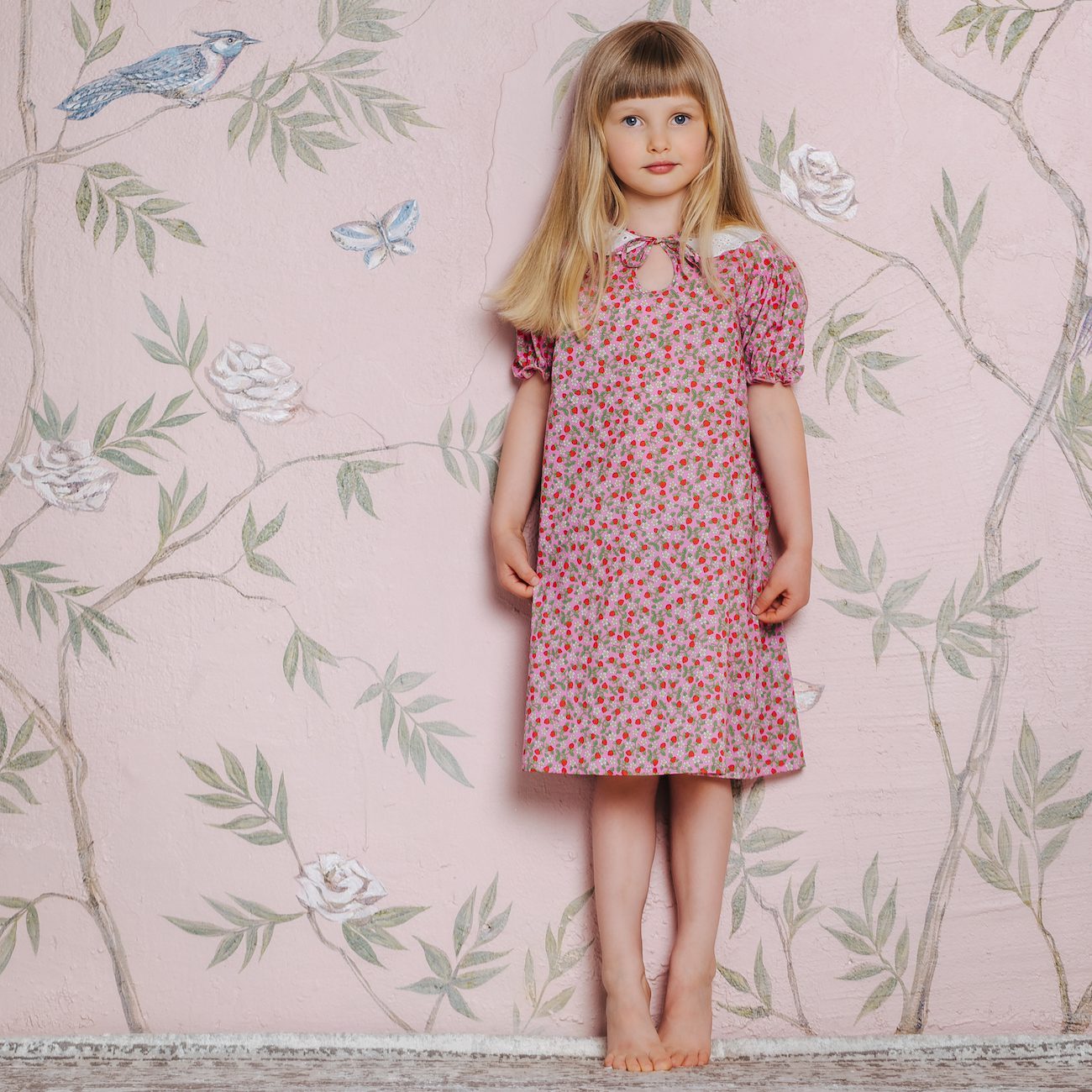 Alissia Libery Nightdress | Strawberries