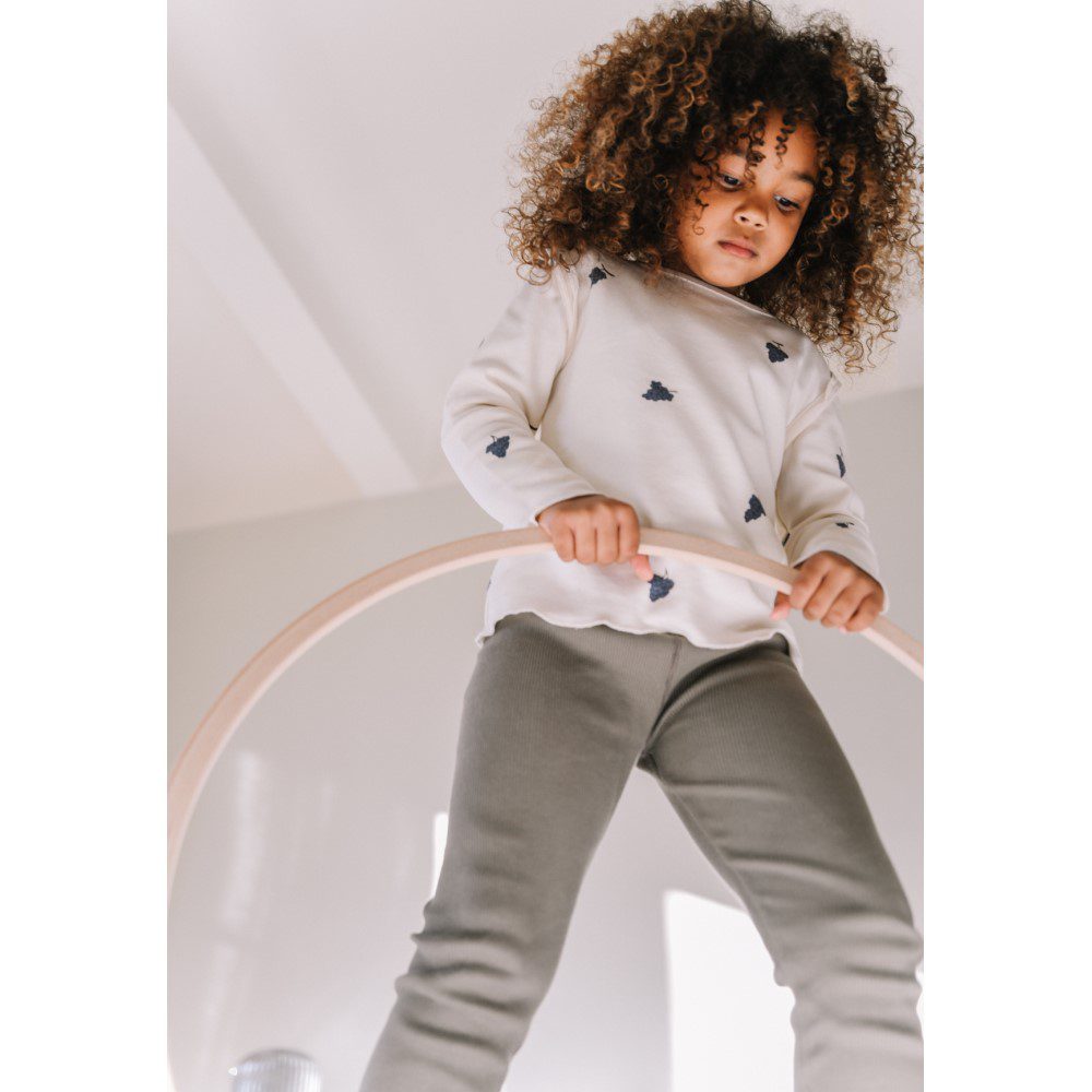 Off White Grapes Lala T-Shirt & Turtle Green Rom Pom Leggings