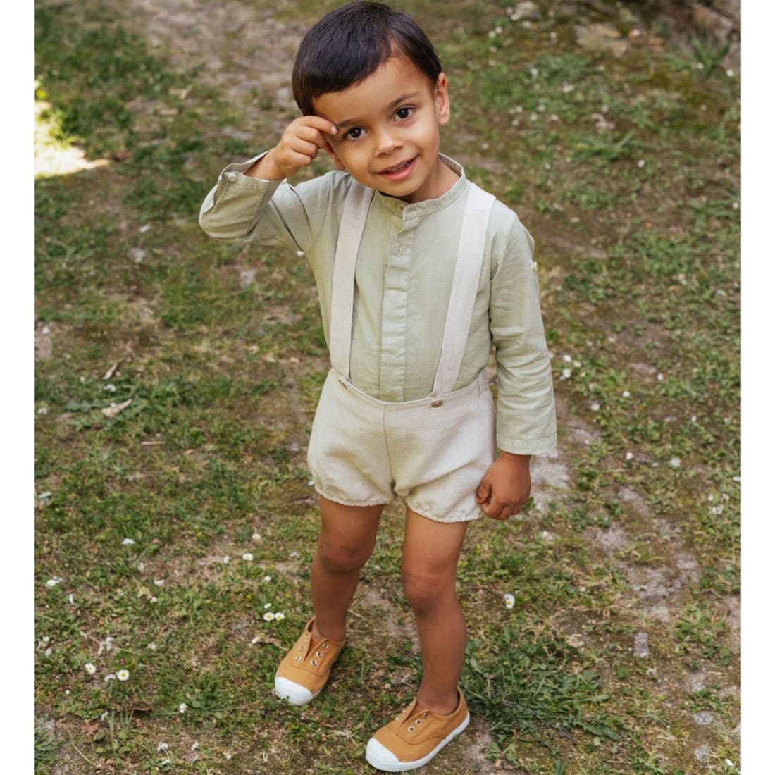 Body Shirt Linen & Shorts W/ Straps