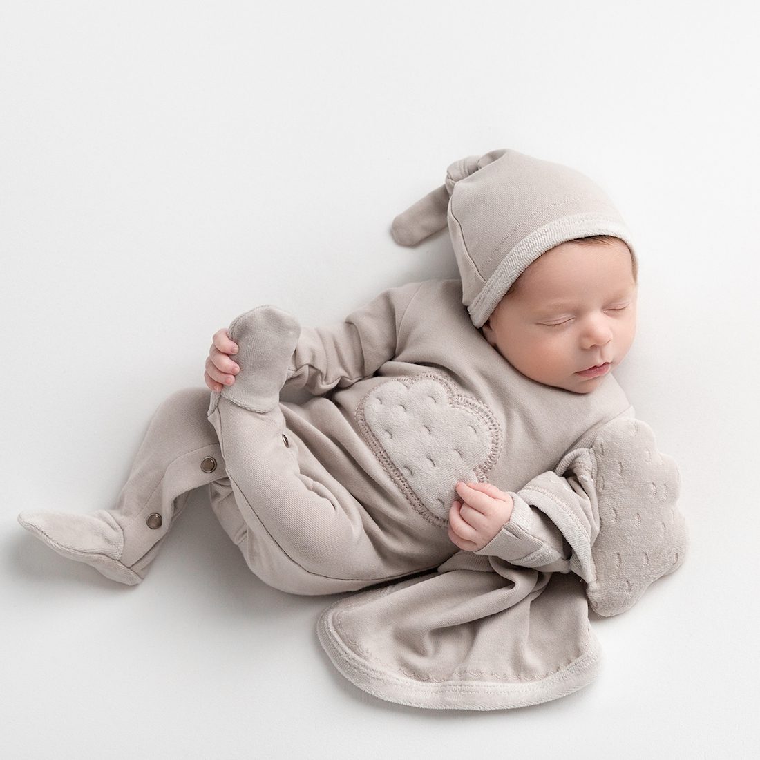 Velveteen Graphic Baby Footie | Light Grey