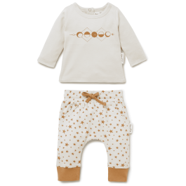Moon Phase Print Tee & Taffy Star Harem Pants