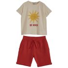 Ecru T-Shirt & Rouge Shorts