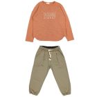 Peace T-Shirt & Chino Pants