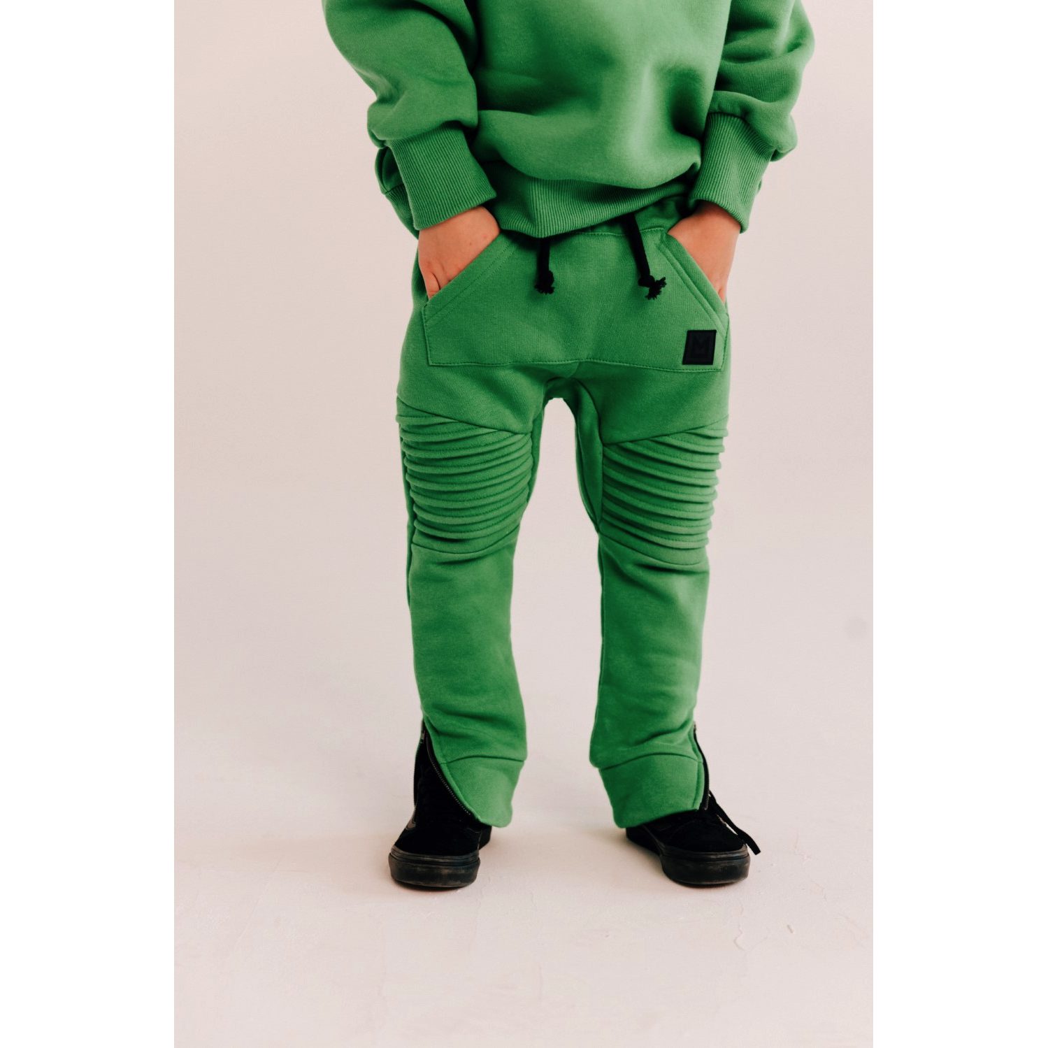 Green Classic Shape Pants