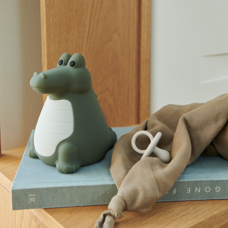 Winston Night Light | Crocodile/Hunter Green