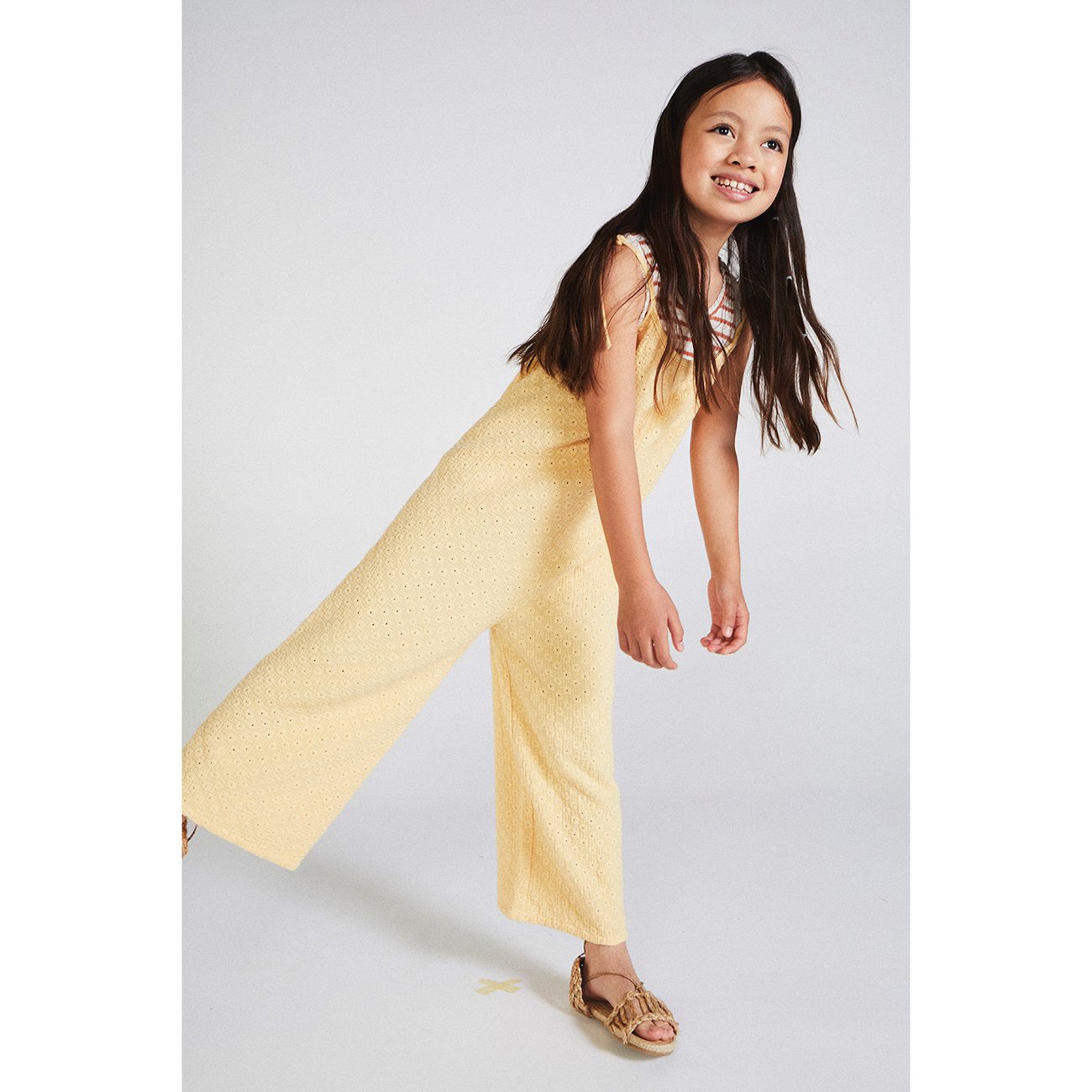 Clay Stripes T-Shirt & Yellow Daisies Overalls