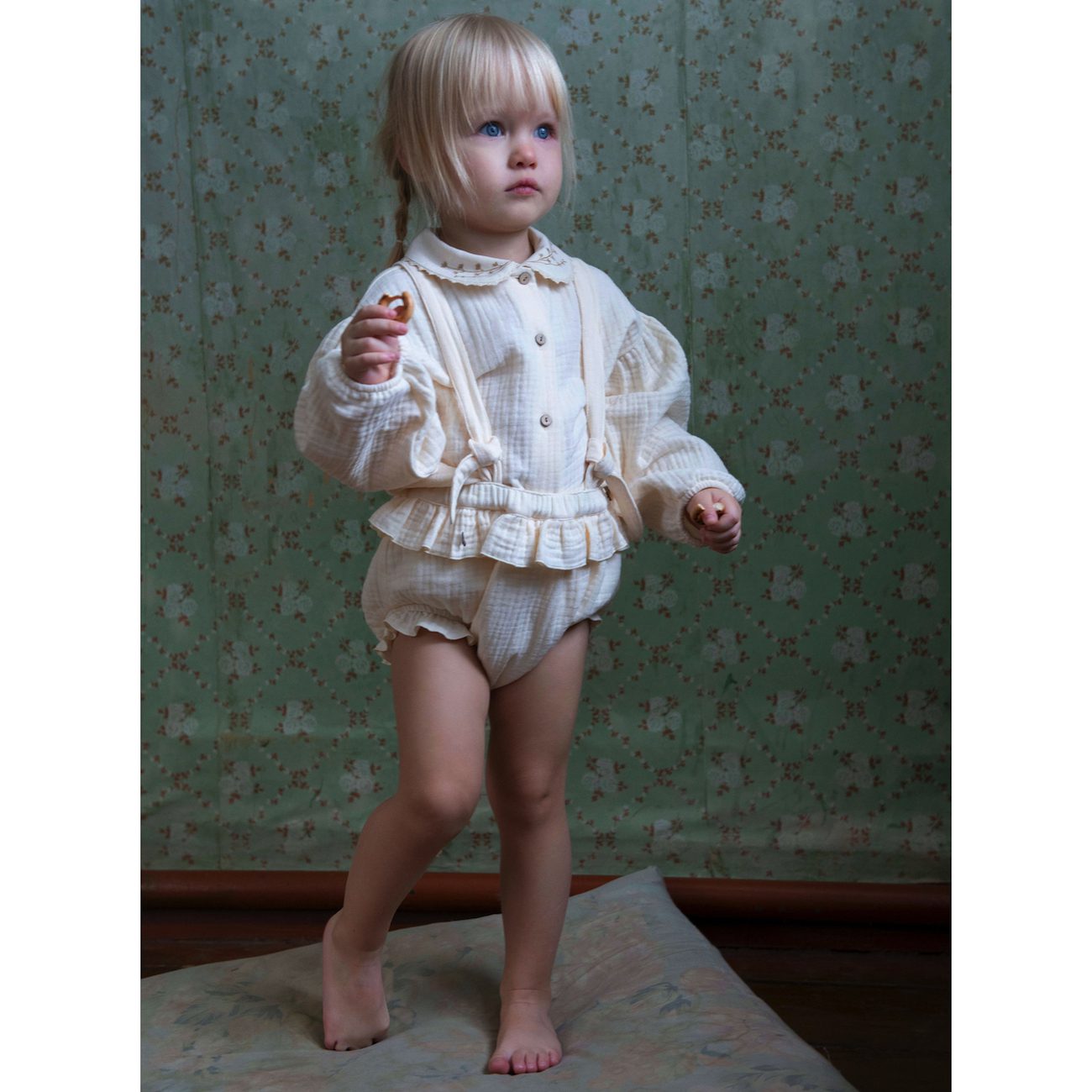 Off white Blouse & Culotte W/ frills Removable Straps