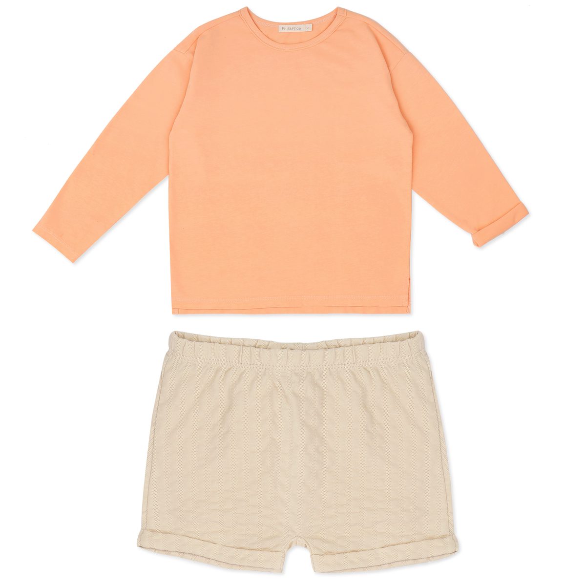 L/S Oversized Tee & Textured Summer Shorts