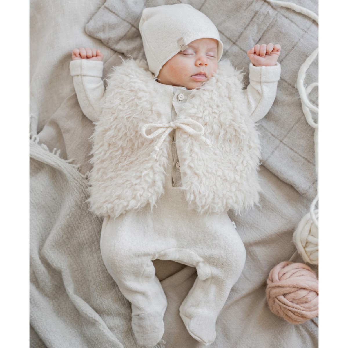 Adriana  Extra Soft Furry Vest | Ecru