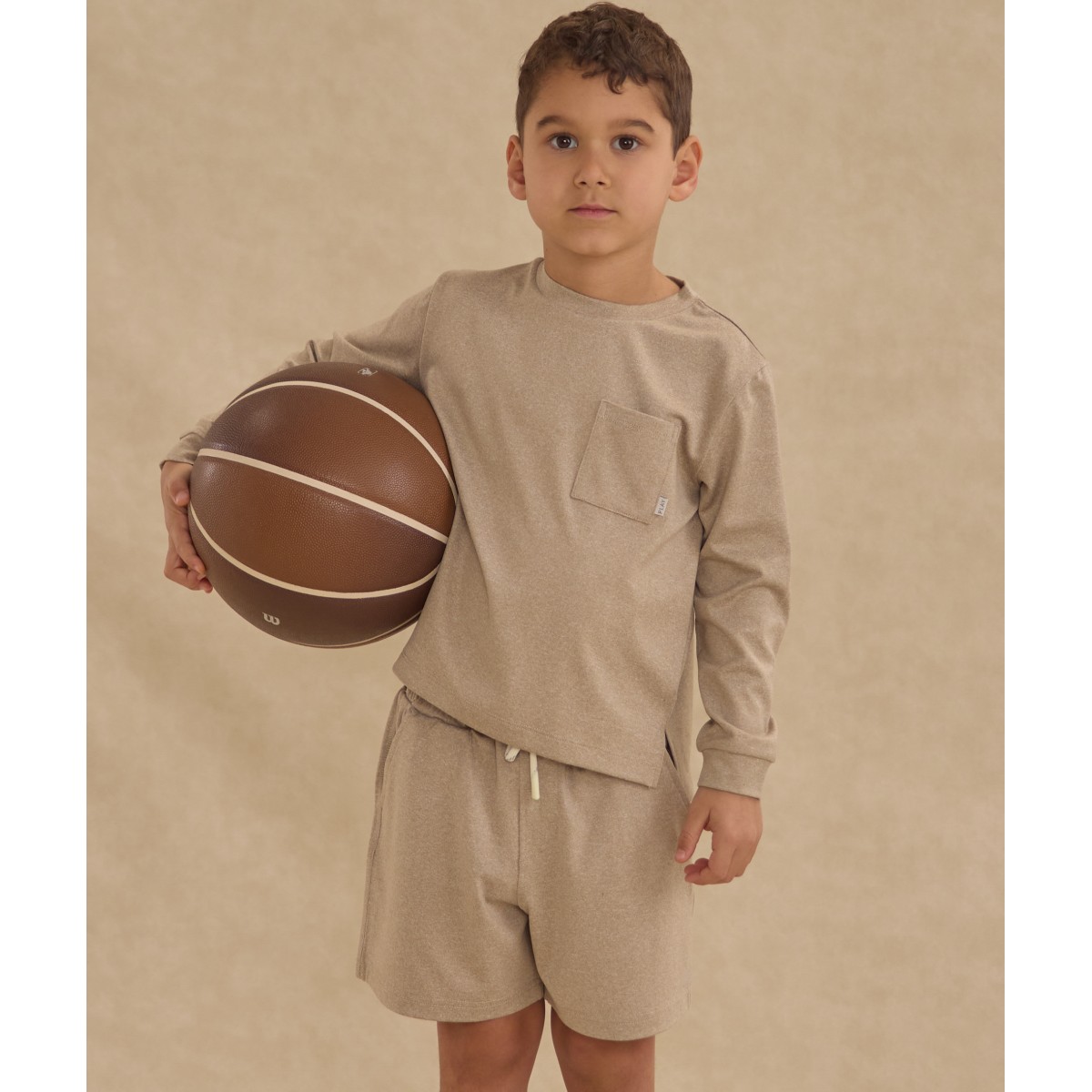 Pocket Long Sleeve Top & Oceanside Tech Short Heathered Stone