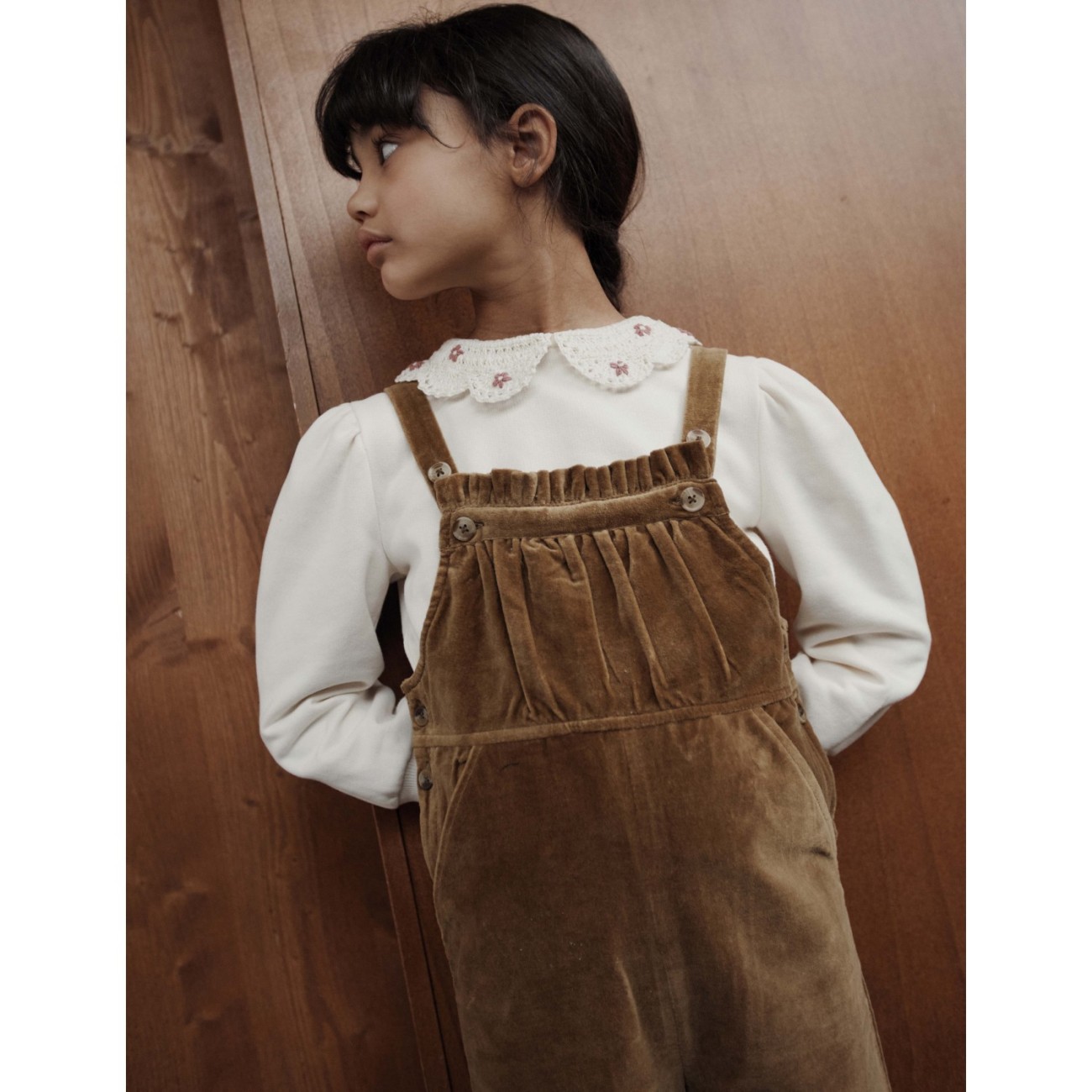 Cream Crocheted Collar Sweatshirt